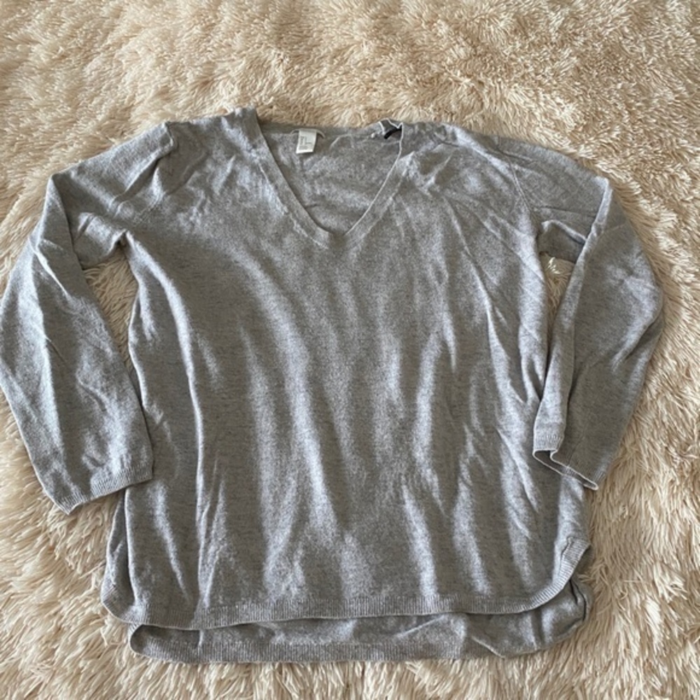 H&M v-neck sweater